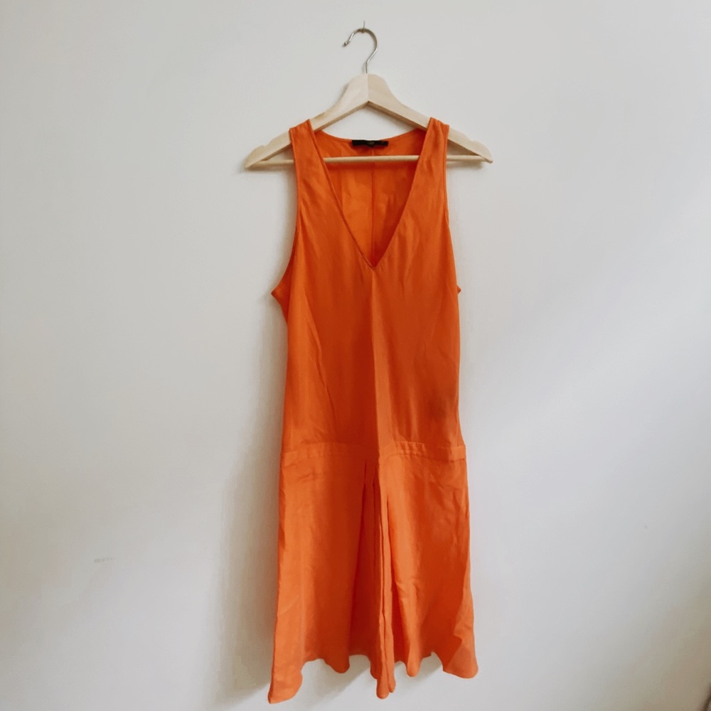 TIBI DRESS - PEACH - SIZE 10 ( fits like medium)